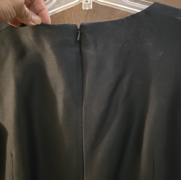 Like new- Talbots Petite 100% silk classic sheath style dress. - Picture 3 of 5